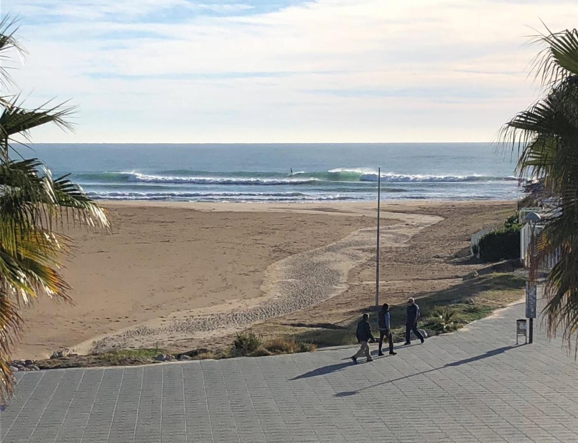 Entre Pinos P1 Beach Apartment Torredembarra Eksteriør bilde